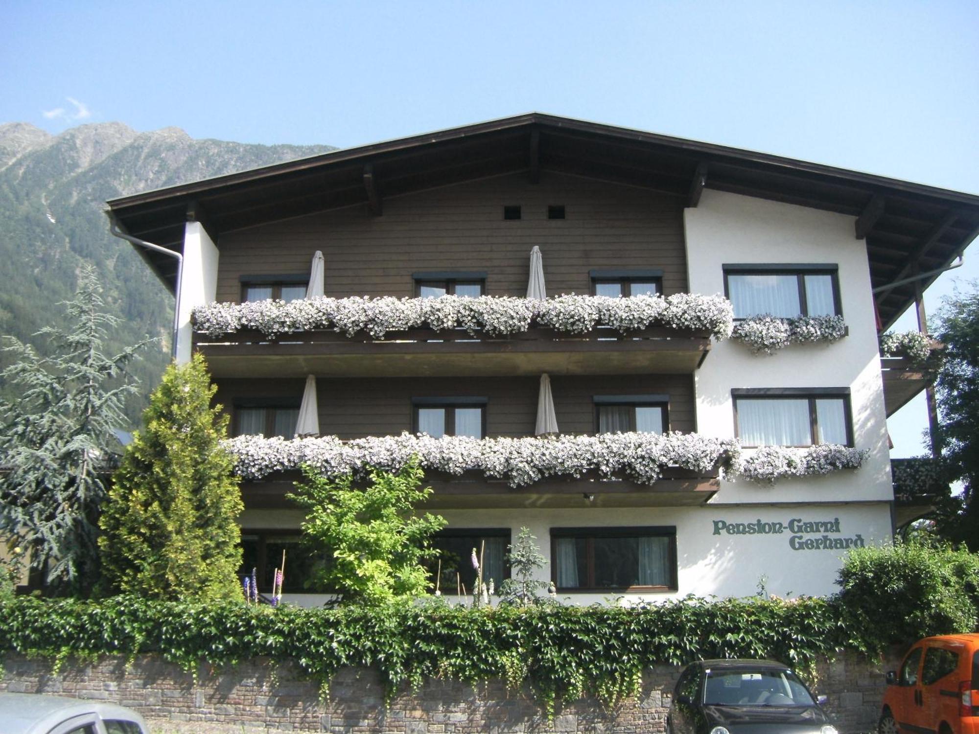 Pension Garni Gerhard Oetz Esterno foto