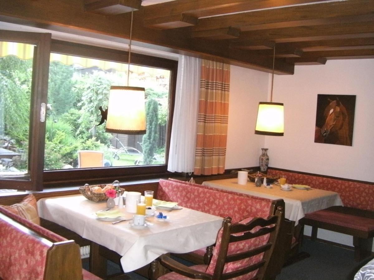 Pension Garni Gerhard Oetz Esterno foto